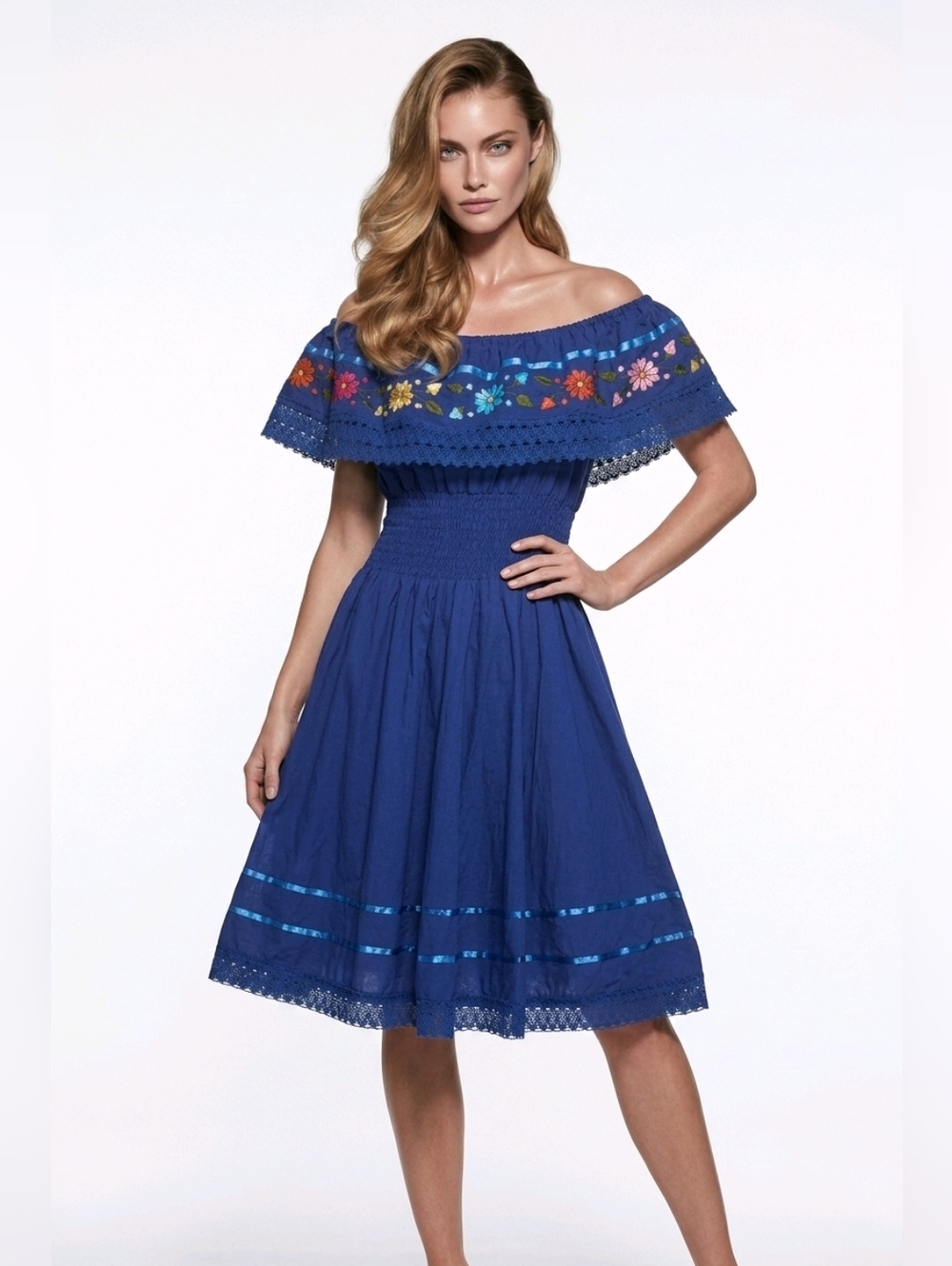 MEXICAN Carena FOLKLORE FESTIVAL EMBROIDERED Dress SIZE SMALL